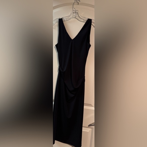 Nicole Miller Black Sheath Midi Dress V-Neck Sleeveless - Picture 3 of 4
